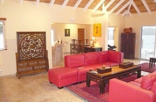 Anse des Lezards Villa | XMAS AVAILABLE DEC. 21 DEPART DEC 27 WATERFRONT PRIVACY AND SUPER COMFY EMAIL ME