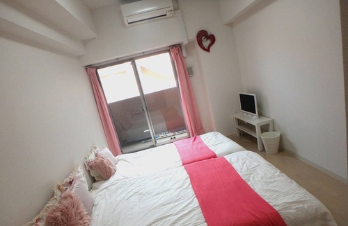 Nishishinsaibashi Apartment | YADO @ Shinsaibashi, Namba, Dotonbori, USJ, ExShin804
