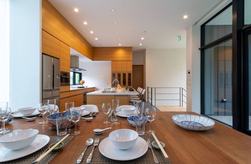 Hirafu House | Yanagi House by Hokkaido Tracks