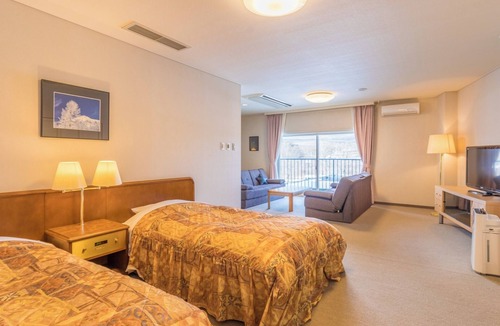 Nobeyama Hotel | Yatsugatake Grace Hotel