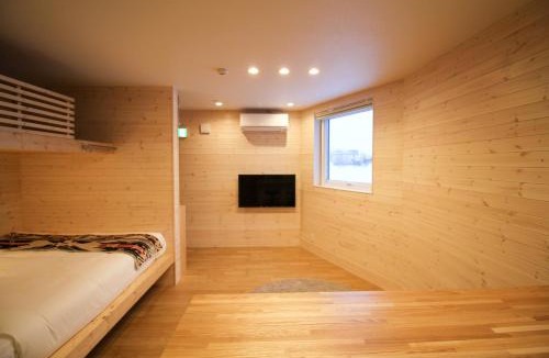Kutchan Apartment | Yotei View Tiny House