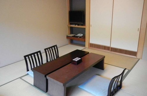 Miyakami Hotel | Yugawara Onsen Chitose