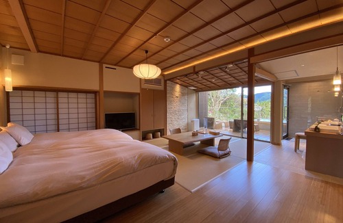 Yugawara House | Yugawara Spa Ryokan Ashikari