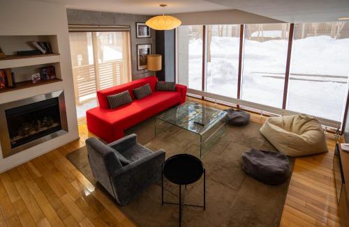 Hirafu Ski Chalet | Yume Basho