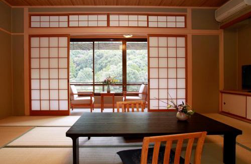Tawaramaya Onsen Hotel | Yumoto Kanko Hotel Saikyo