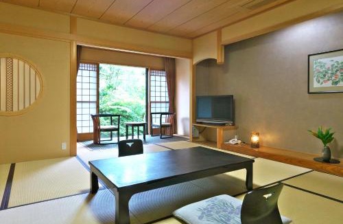 Mikuni Onsen Hotel | Yuraku Hotel