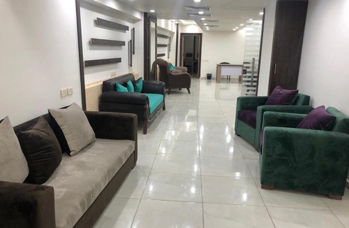 Al-Muntazah Apartment | Zafero Studios and Apartments - Families only