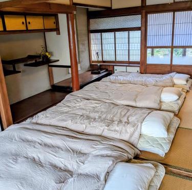 古民家民泊Guesthouse八紘一宇 in Kizugawa