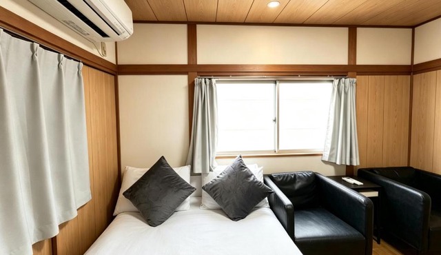 和風三階建ての一戸建て 地下鉄駅徒歩4分 最大8名まで宿泊可能 in Nishi-shibuta