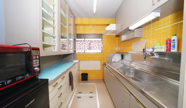 宿泊らく Right near Kanazawa Station! A special inn where you can stay above a sushi bar Ideal for sightseeing in Kanazawa! Convenience store 1-minute walk