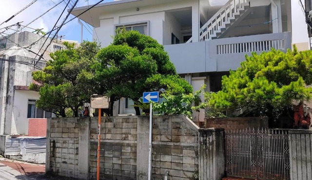 最大14人 駐車縦列4台可能 個室4部屋 広々戸建て 国際通りと牧志駅まで徒歩5分 わらゆんＳｏヴィラ壺屋