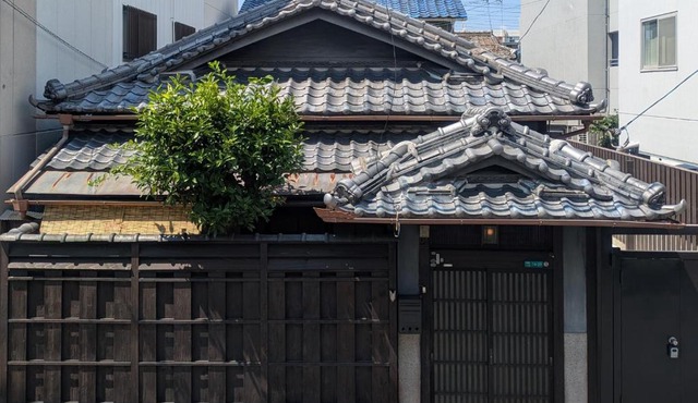 竹のや 80年受け継がれてきた本物の日本家屋で暮らす 静かな街の一棟貸し 一日一組 大阪駅2駅 大阪城徒歩圏 in Osaka