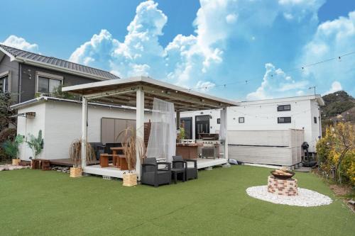 鋸南Resort BBQ 焚き火 テントサウナ可 ICから1分海10分