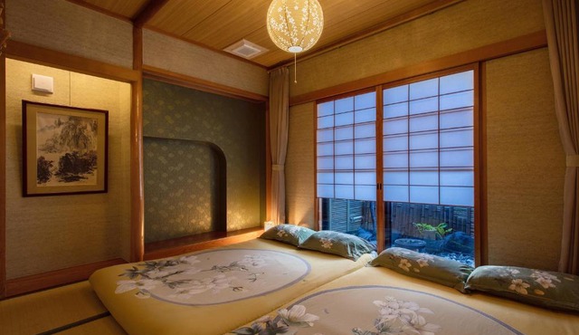 青葉邸 RAN 1 Min Walk to Glico and Dotonbori 80sqm Top Floor Japanese Residence