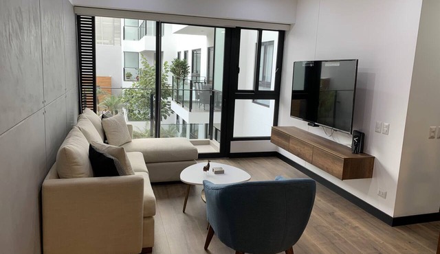1-Bedroom Apartment with Heated Pool & Gym - Aparts4Days in San Isidro