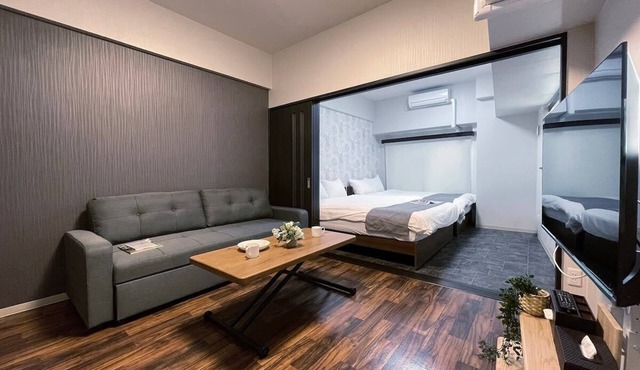 1 BR Apt for 6 ppl Very Good Location