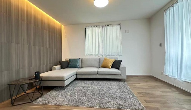 130sqm luxury new-build terrace home 2 parking 5min Shinjuku & 7min Shibuya
