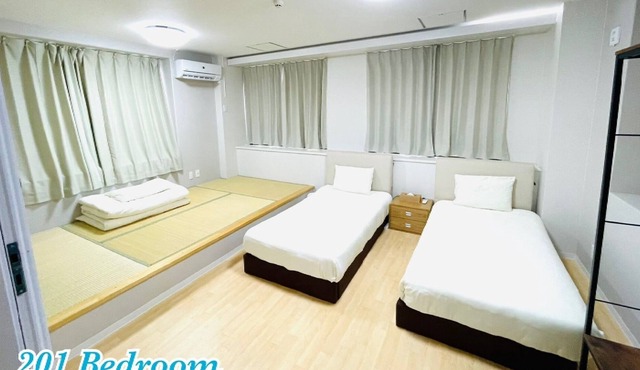 201 Kitchen and Nice 2 bathrooms 714 people / Naha Okinawa in Naha