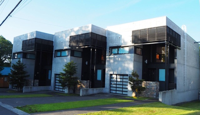 4 Bedrooms A stylish villa located in the heart of Hirafu/Abuta-gun Hokkaidō in Abuta-gun