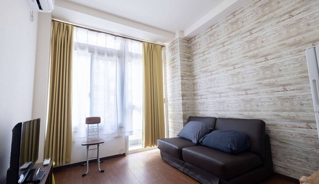 4private rooms. Higashi-Shinjuku station 2 minutes