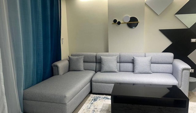 5 stars luxury hotel apartment, Jayd Compound.