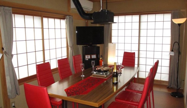 A 10-minute walk from Fuji Q Highland Station, the entire building can be reserved! - Tsukitei 1 / Fujiyoshida City Yamanashi Prefecture in Fujiyoshida