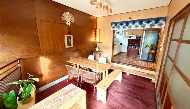 A house with a relaxing and convenient atmosphere｜5 min. walk from a large shopping mall｜Projector｜Children's playground｜Long stay｜Family groups｜2 parking spaces｜5 min. drive from Ritsurin Park｜22 min. drive from Takamatsu Airport in 高松市
