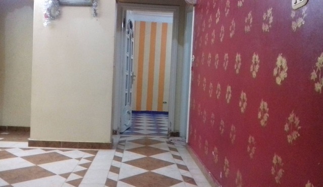 A room w/2 beds/FP in Alex - 20 mins from the sea in Alexandria