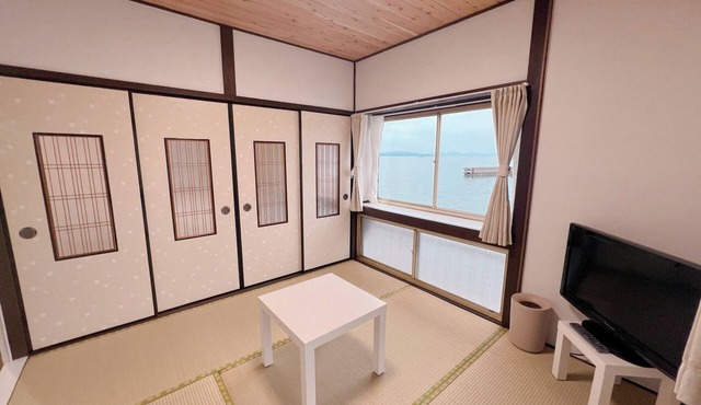 All rooms have ocean views5minute walk from Sanp/Kamiamakusa Kumamoto in Kamiamakusa