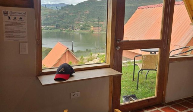 Alpine Lake Lodge Hotel in Cajamarca
