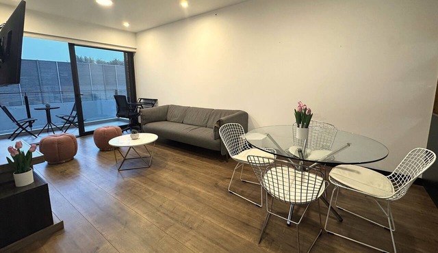 Aparts4Days 2-Bedroom Apartment with Gym & Heated Pool in San Isidro, Near the Lima Golf Club in San Isidro