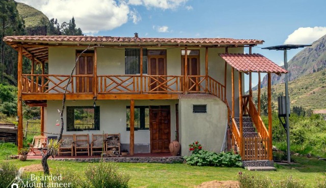 bearded mountaineer lodge