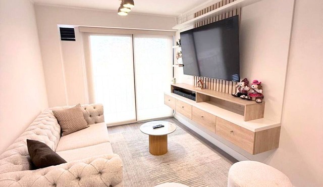 Beautiful 3-bedroom apartment in delightful Miraflores neighborhood in Miraflores