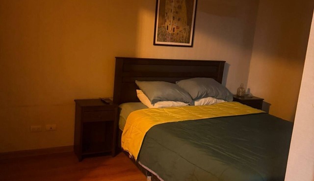 Beautiful ocean view and 24/7 security!