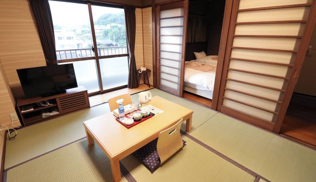 Business Hotel Shirasagi in Kanoya