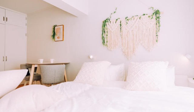 Chic Hakata Apartment Perfect for 2 Guests