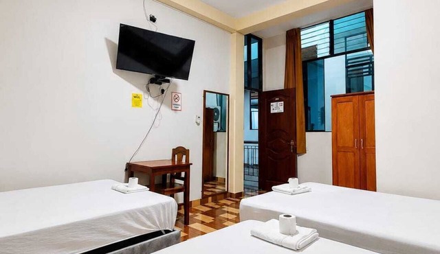 CRISMAS hotel