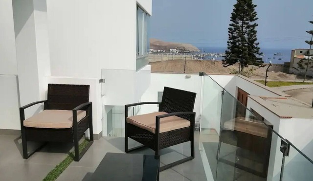 De-stress in the tranquility of the beautiful bay