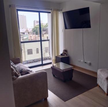 Departamento lugar céntrico in Lima