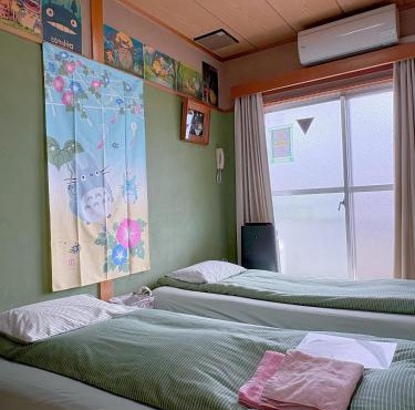 Direct to Shinjuku 15 mins Up to 6Guests