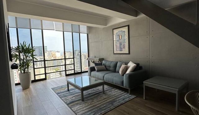 Elegant Duplex with Terrace Sea View in Miraflores