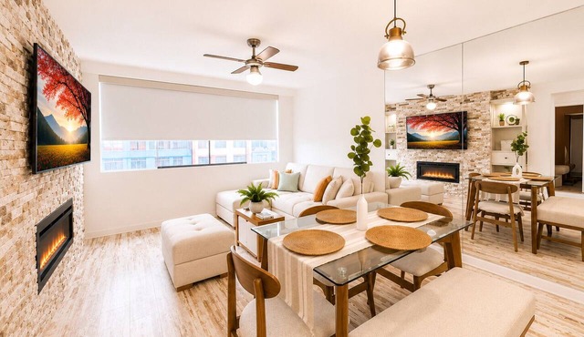 Elegant Modern Apartment, Clean New! 2BR with AC -Close to Jockey Plaza!