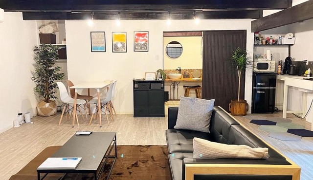 ENSO Residence 東近江市 五個荘の一棟貸し古民家 ペット可 ワイン樽風呂 in Higashiomi