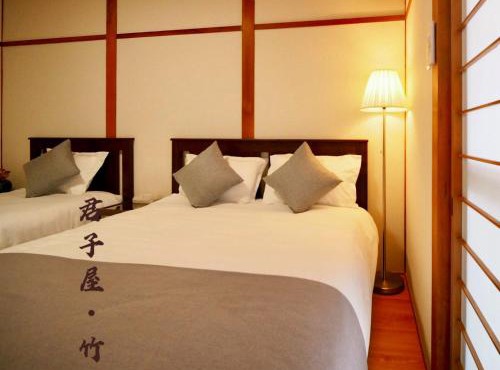 Entire house丨subway 4min丨USJ 5min丨Direct Airport丨2BR in Osaka