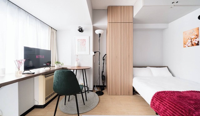 Excellent access to Shibuya area! Residence with cherry blossom motif [307].