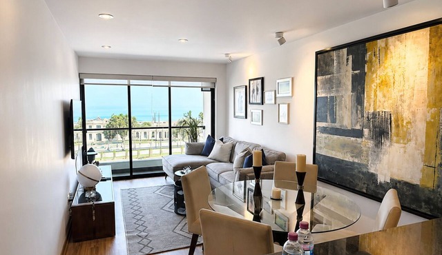 Exclusive Ocean Views in Magdalena, Steps from San Isidro in Magdalena del Mar