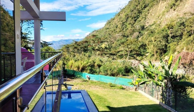 Family cottage with swimming pool, barbecue, WiFi, enjoy nature!