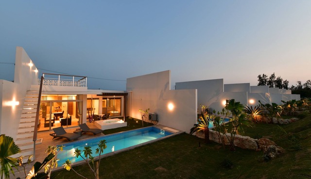 Feliz Villa Suite Irabujima Sawada