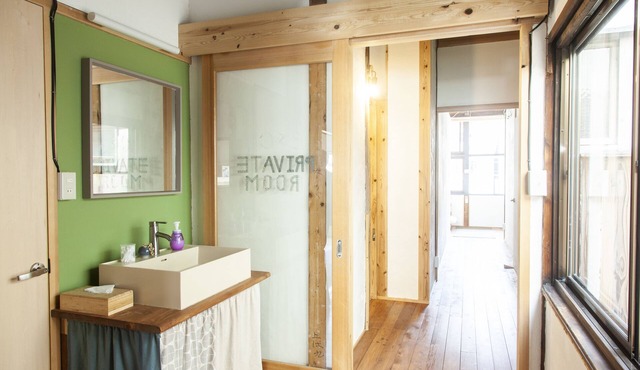 Fukuoka Guesthouse HIVE - Hostel