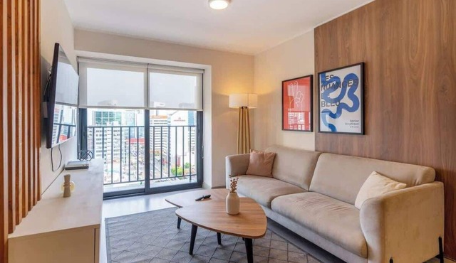 Geko | Charmful 2BR in San Isidro w/Balcony